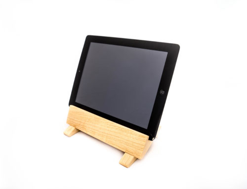 Wooden tablet support